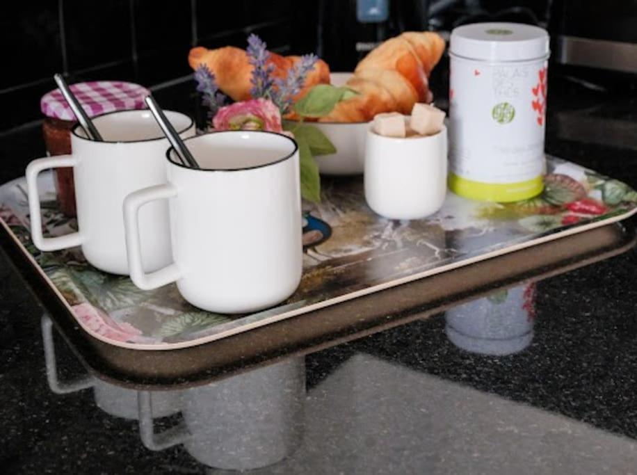 Le Joyau Des Parcs Classe 4 Etoiles Appartement Central Au Calme Avec Terrasse 비시 외부 사진