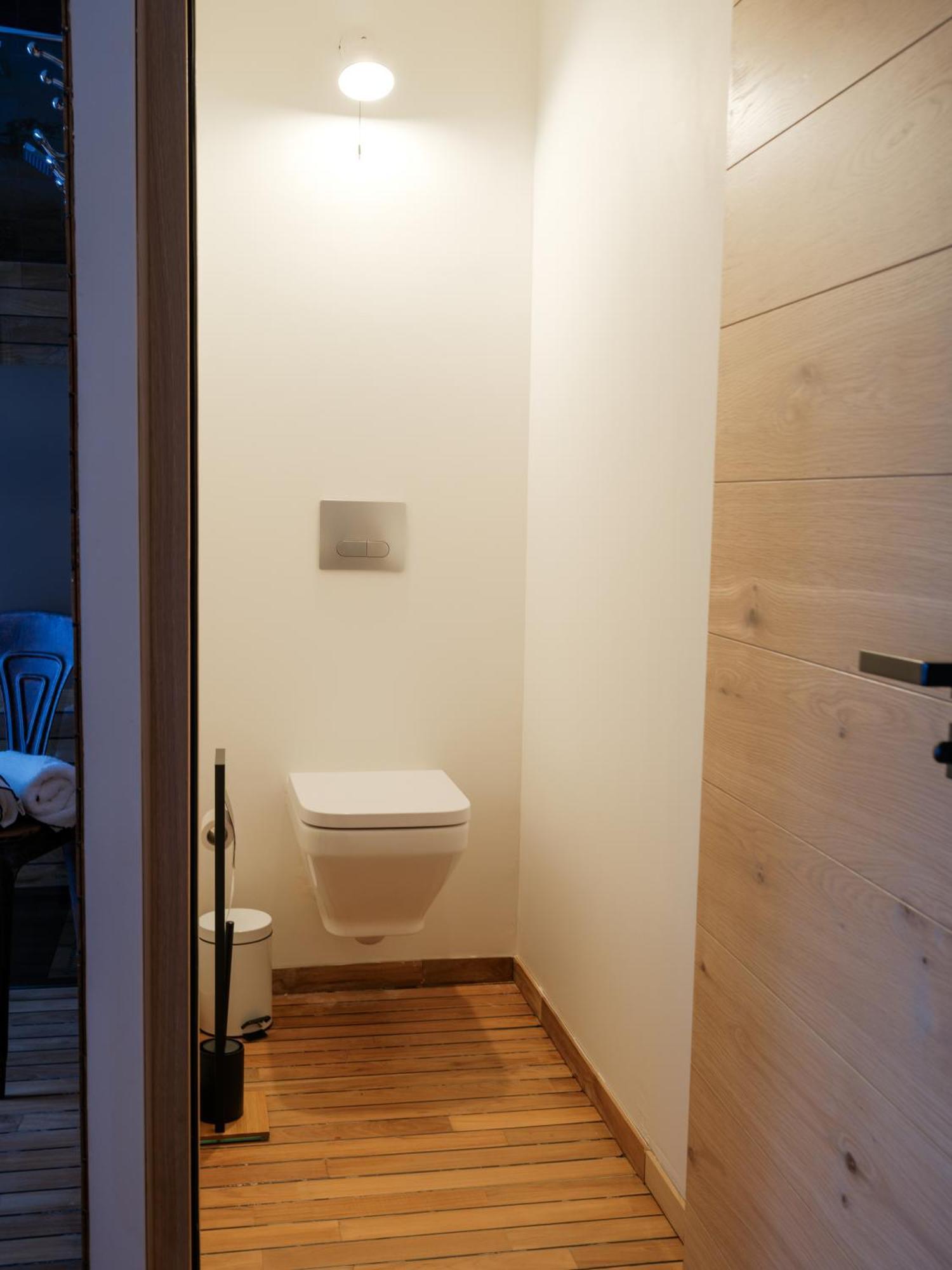 Le Joyau Des Parcs Classe 4 Etoiles Appartement Central Au Calme Avec Terrasse 비시 외부 사진